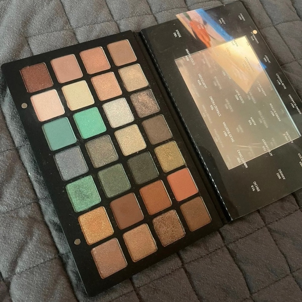 Natasha Denona large 28 palette